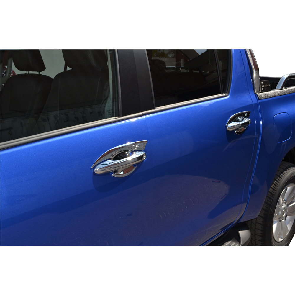 httpdiakosmitikes-xoyftes-toyota-hilux-ajesoyar-4x4-1