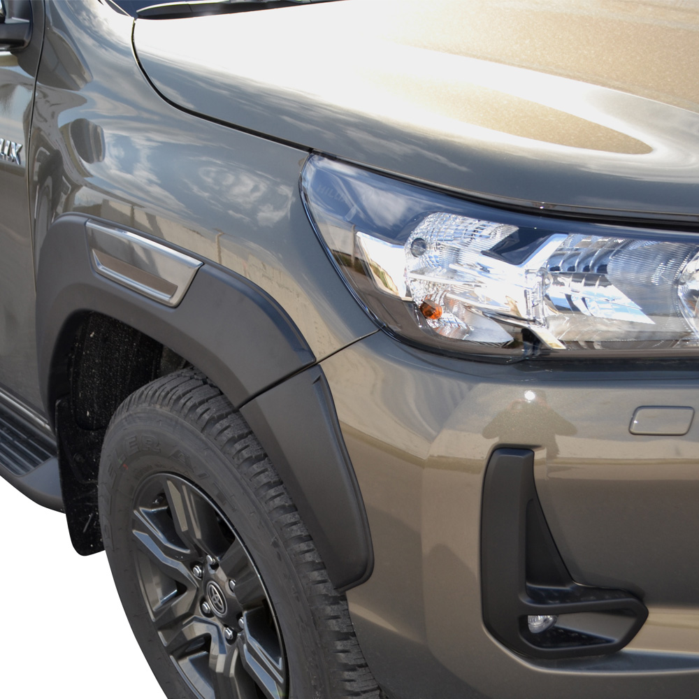 httpfridia-ftervn-troxvn-invinsible-style-toyota-hilux-8